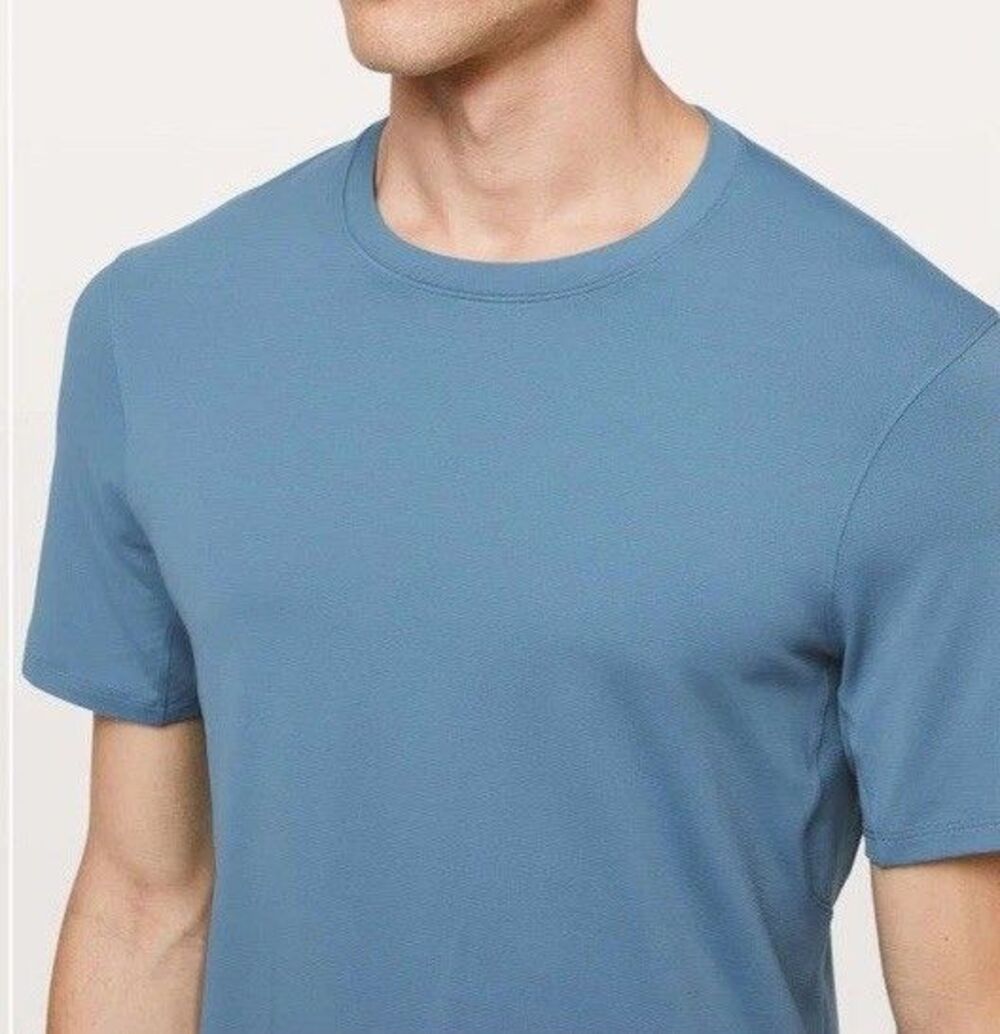 Lululemon Drysense Mesh Utility  Blue Short Sleeve Shirt SZ XXL